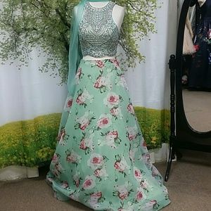 Two piece floral set with beads