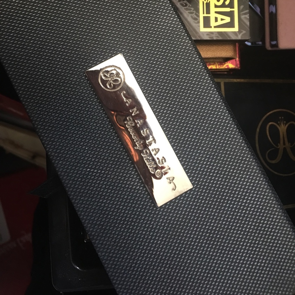 LE Anastasia self made eyeshadow palette