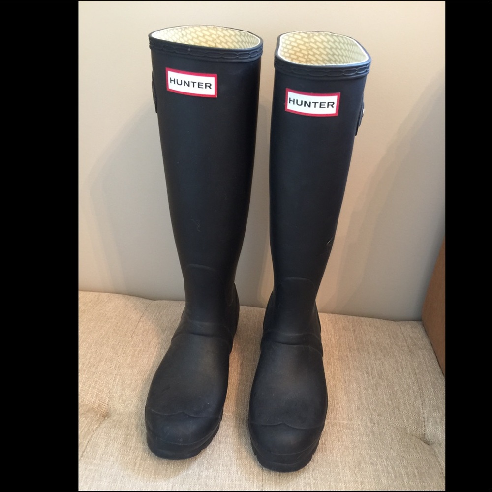 ⭐️SOLD⭐️Hunter rain boots.