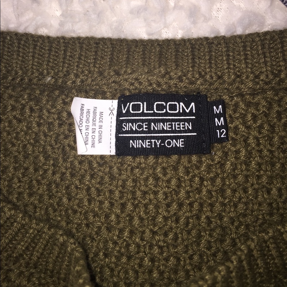 Volcom sweater - Picture 2 of 2
