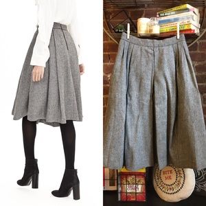 Banana Republic Tweed Gray Midi Skirt