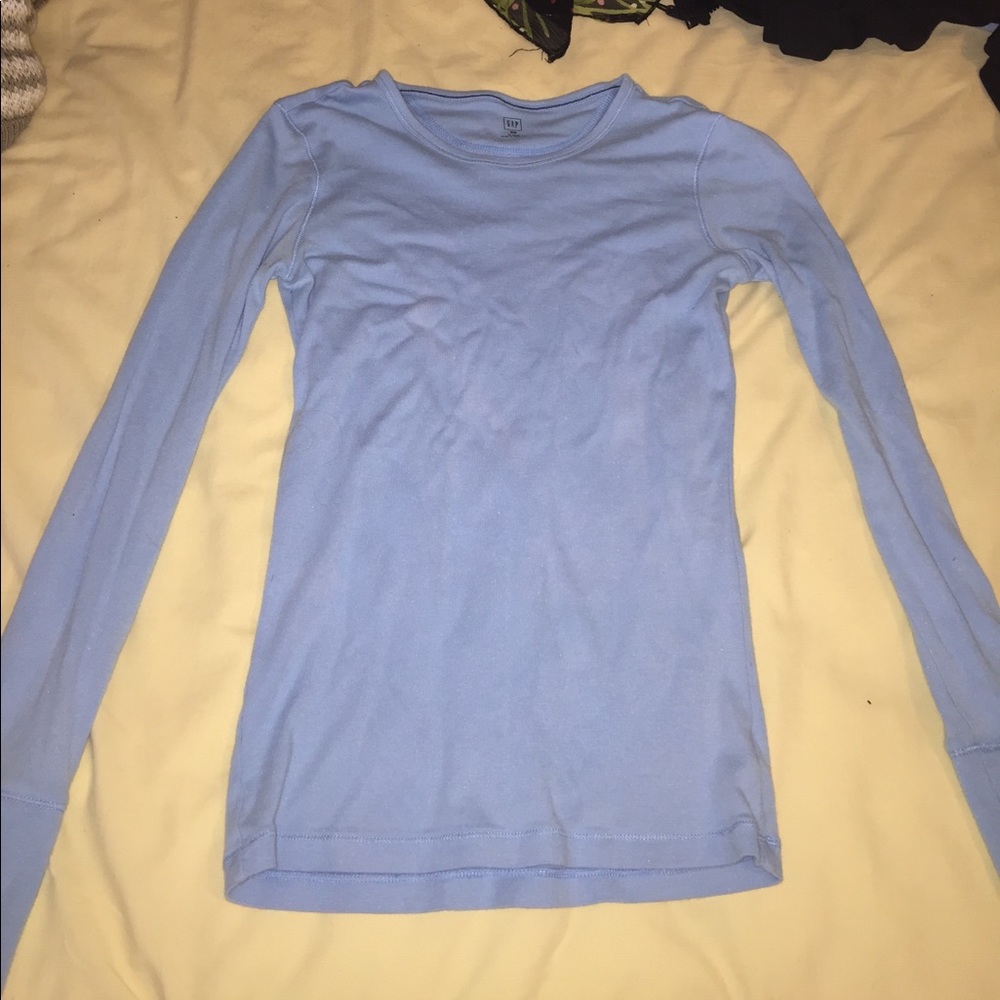 Blue longsleeve shirt