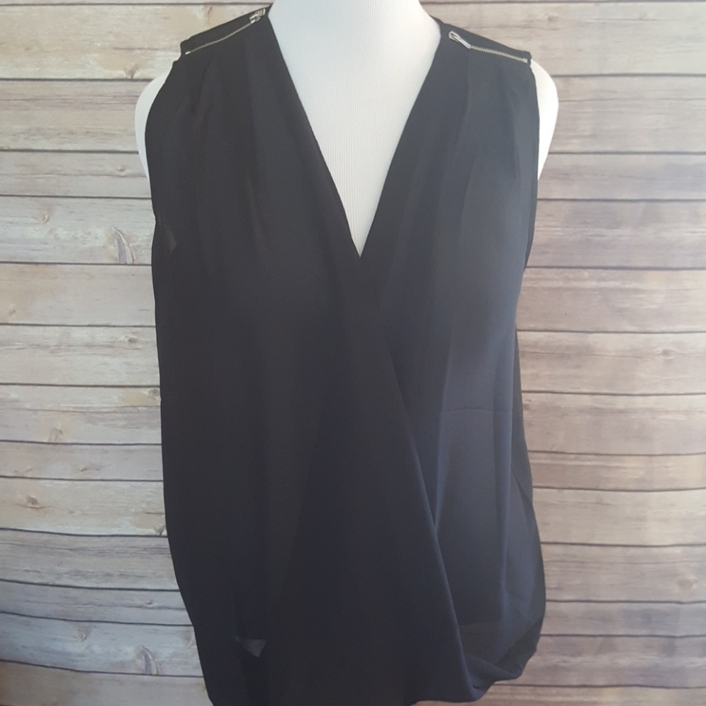 NWOT Plus Size Zipper Shoulder Sheer Shirt - Picture 5 of 7