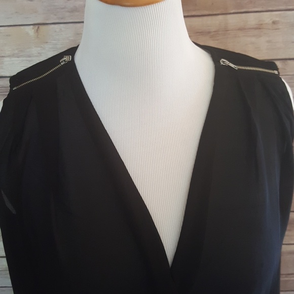 NWOT Plus Size Zipper Shoulder Sheer Shirt - Picture 4 of 7