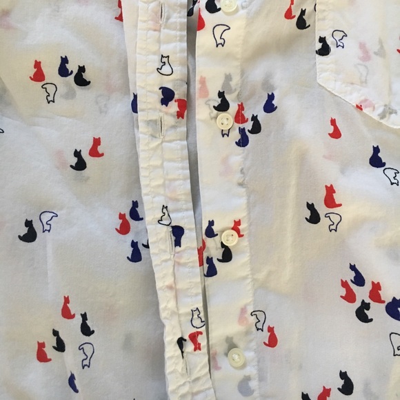 Gap button up blouse. Size S - Picture 3 of 4