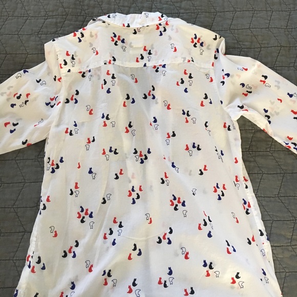 Gap button up blouse. Size S - Picture 4 of 4