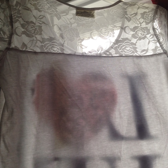 Last one! Medium Love white rose lace back/sleeves - Picture 5 of 5