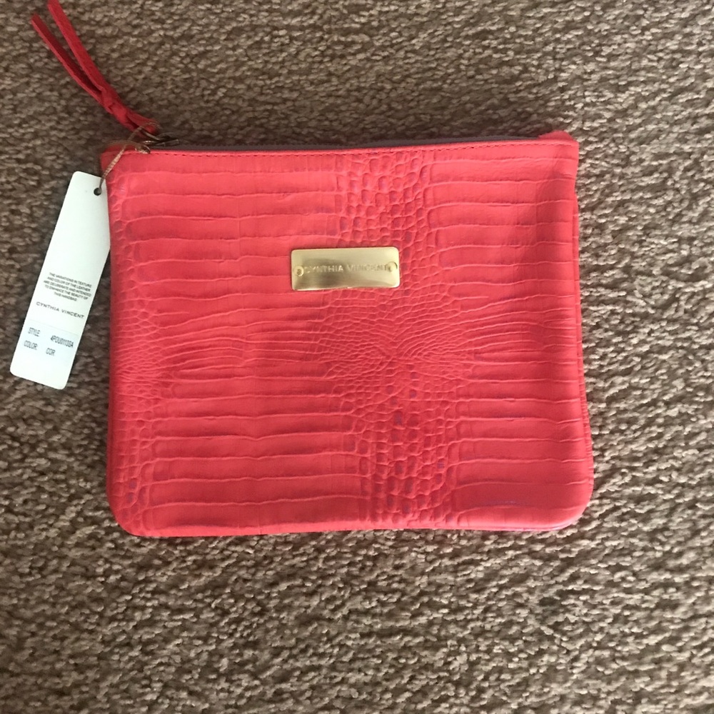 Cynthia Vincent corral clutch
