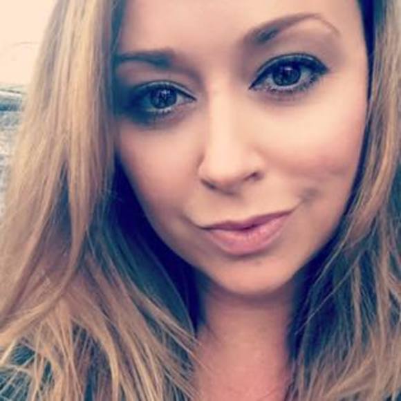 Meet your Posher, Katelyn - Picture 1 of 1