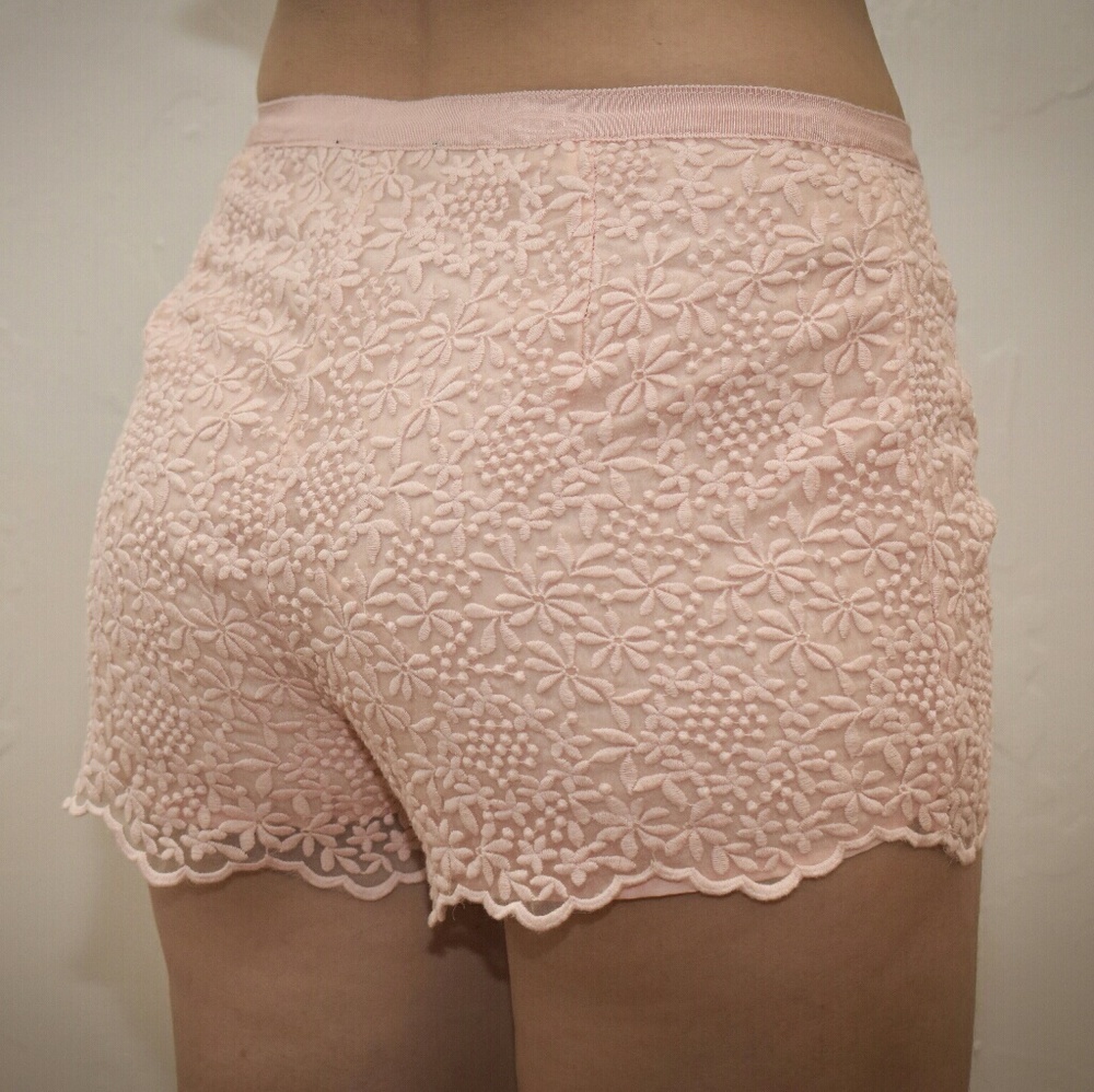 Lace Shorts Rose Color