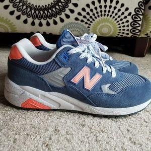Women's New Balance 580 shoe