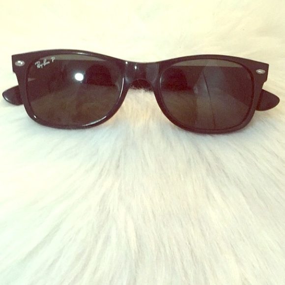 Ray-Ban Accessories - Unisex authentic ray-ban sunglasses