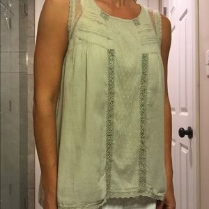 Sleeveless Vintage America top