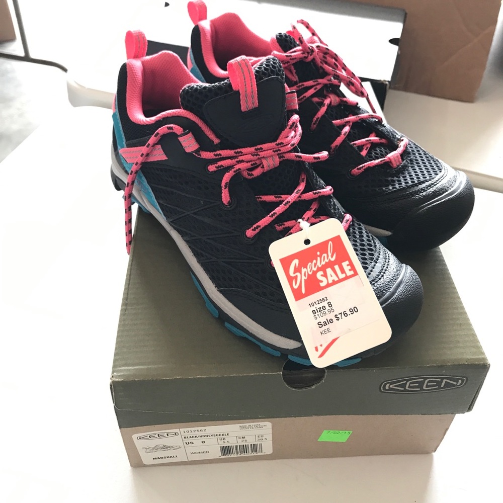 Keen Tennis Shoes