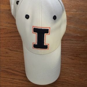 Fighting Illini hat