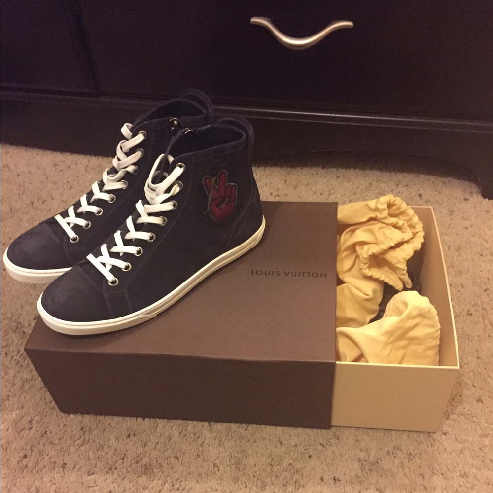 ✅SOLD✅ Louis Vuitton Men's Sneaker