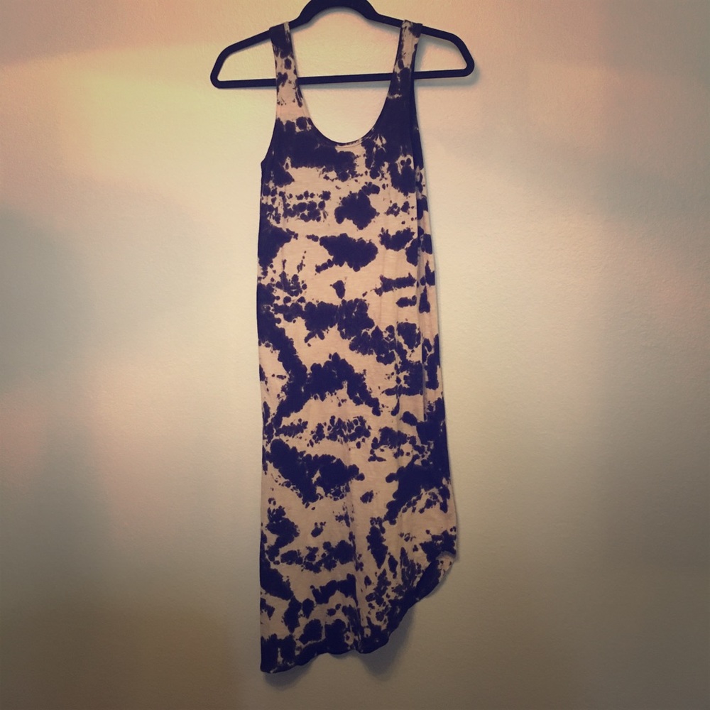 Small low back tie-dye asymmetrical midi dress