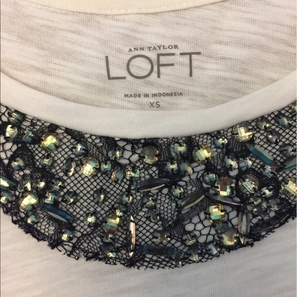 Ann Taylor LOFT Tee - Picture 2 of 7