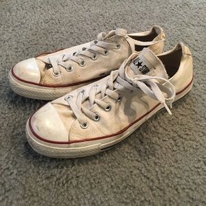 CALLING ALL FESTIVAL GOERS!! White converse