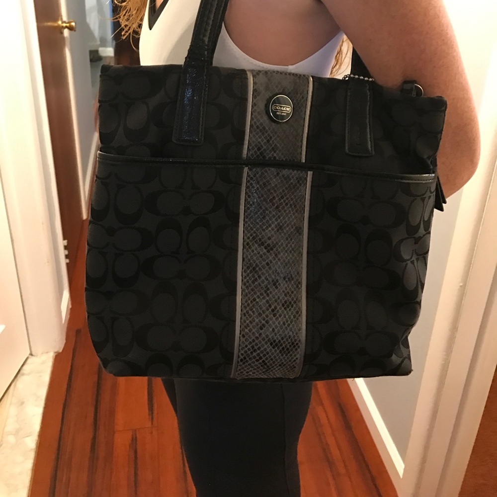 Coach tote