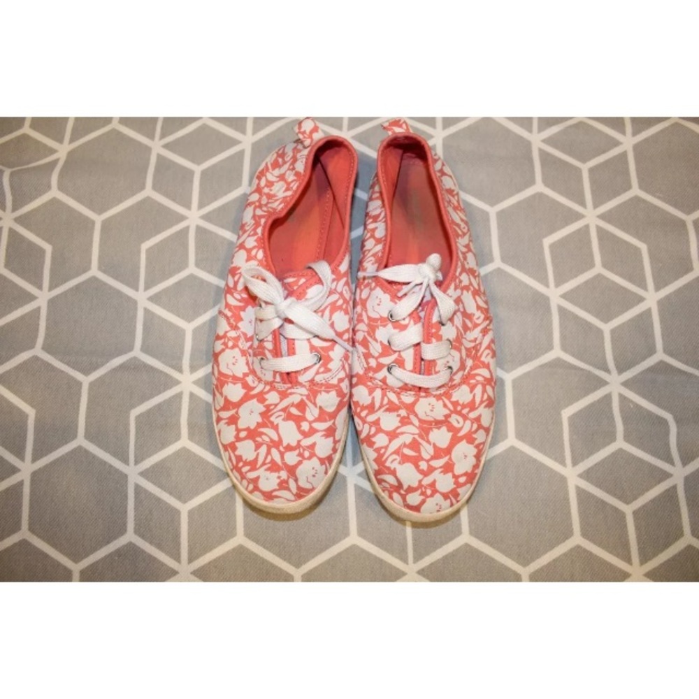 Floral canvas sneakers 9