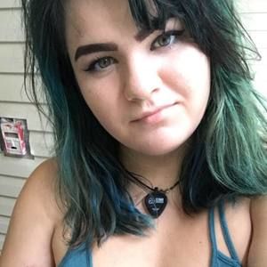 Meet your Posher, Alexandra