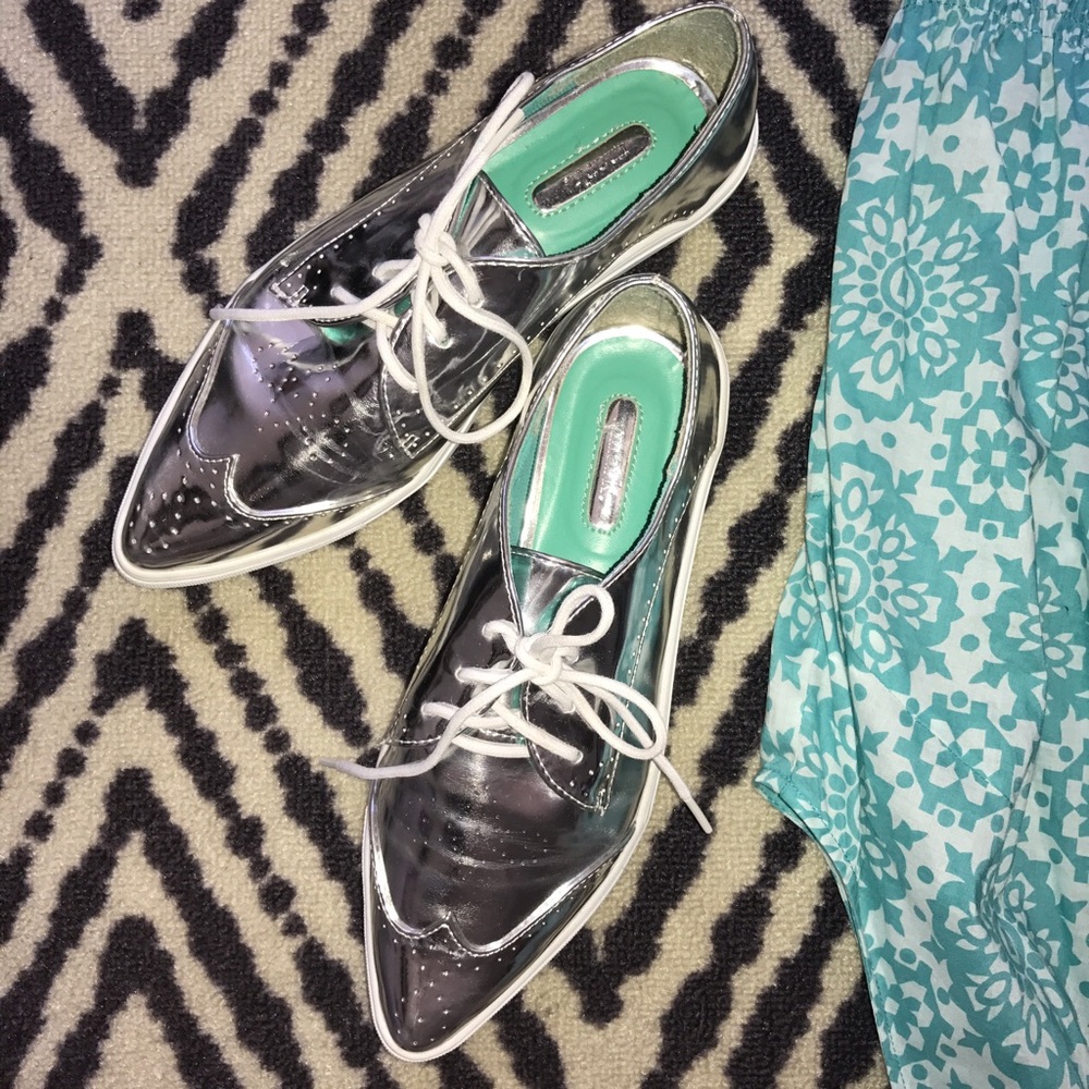 MARK AVON Shiny Silver Shoes Size 7