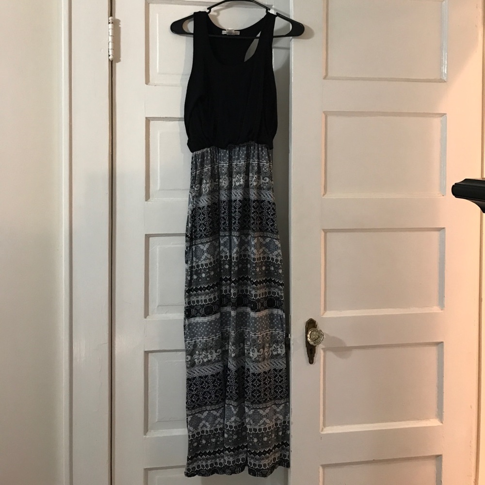 Black and white maxi dress