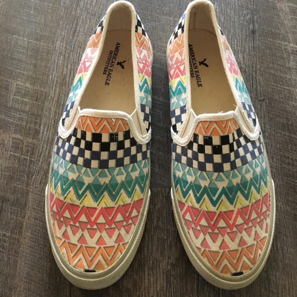 America Eagle "Vans" style shoes. Perfect! Size 7