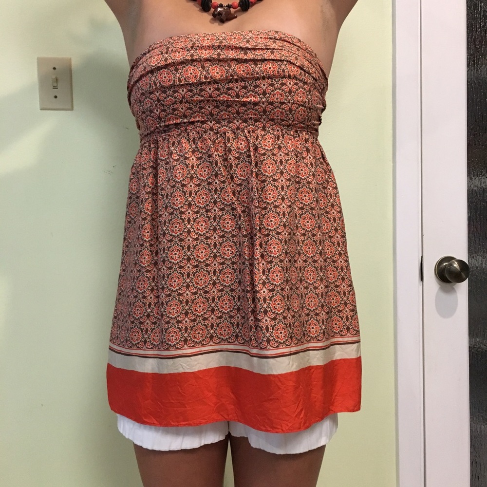 Strapless Ornate Flower Patterned Silky Blouse