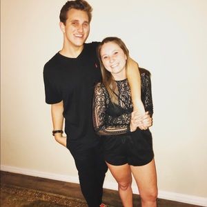 Meet your Posher, Derek