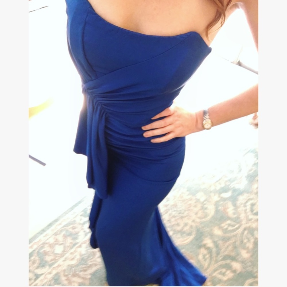 🎀SALE🎀strapless Nicole Miller gown prom formal 0