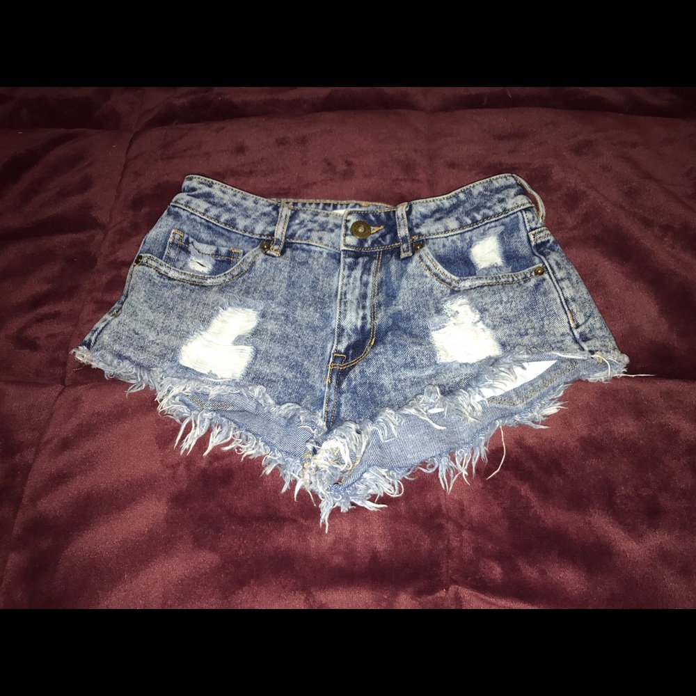 Bullhead jean short shorts juniors size 3