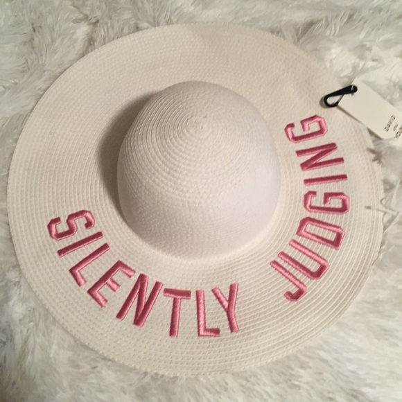 Accessories - BNWT Straw "Silently Judging" Floppy Hat
