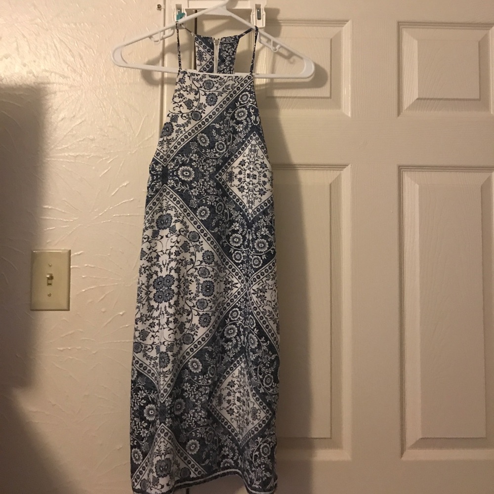 Square neck dress