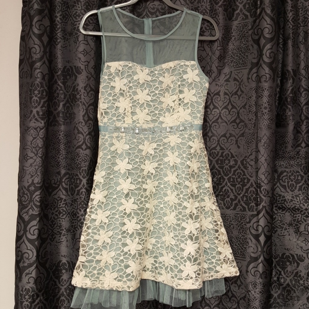 Dillard's lace dress