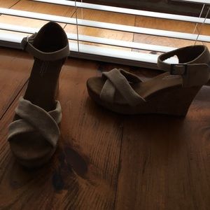 Toms high heels