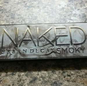 Naked Smokey Palette