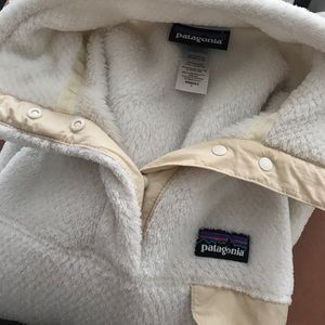 Womens Large white Patagonia jacket