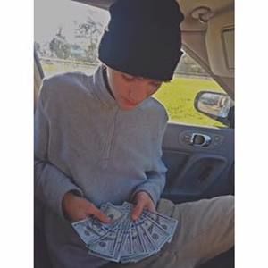 Meet your Posher, Isaac