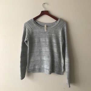 grey aeropostale sweater