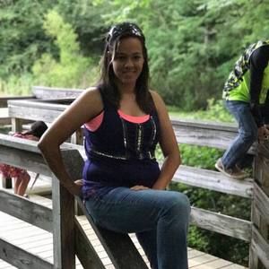 Meet your Posher, Stephanie lynn