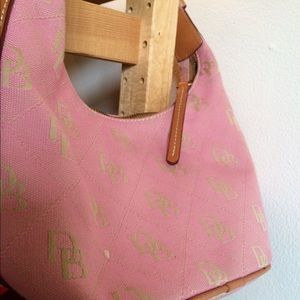 Dooney & Bourke Bag
