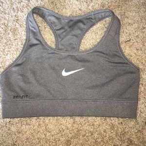 Nike Pro Dri-Fit Sports Bra