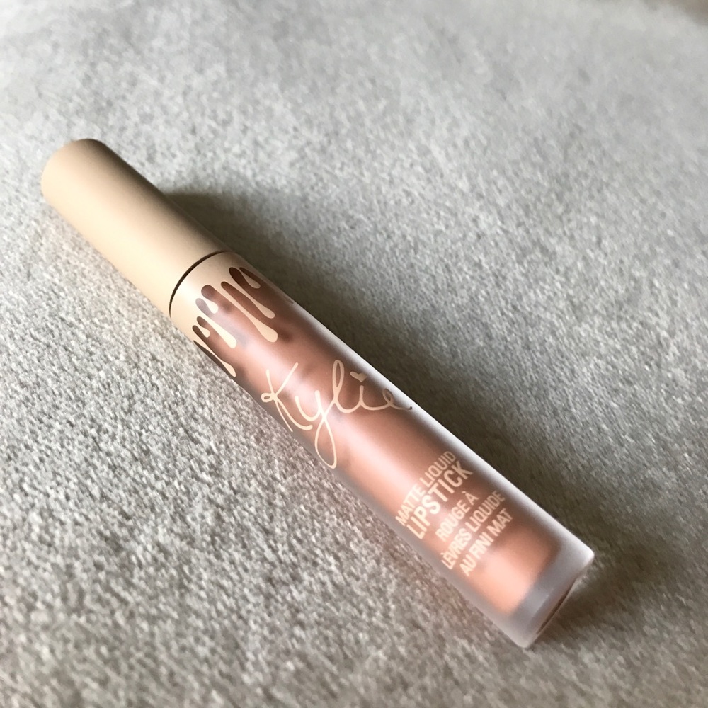AUTHENTIC Kylie Cosmetics Birthday Suit MATTE