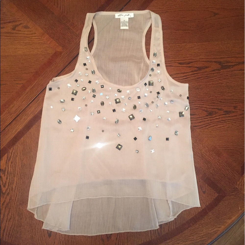 Embellished chunky stone top