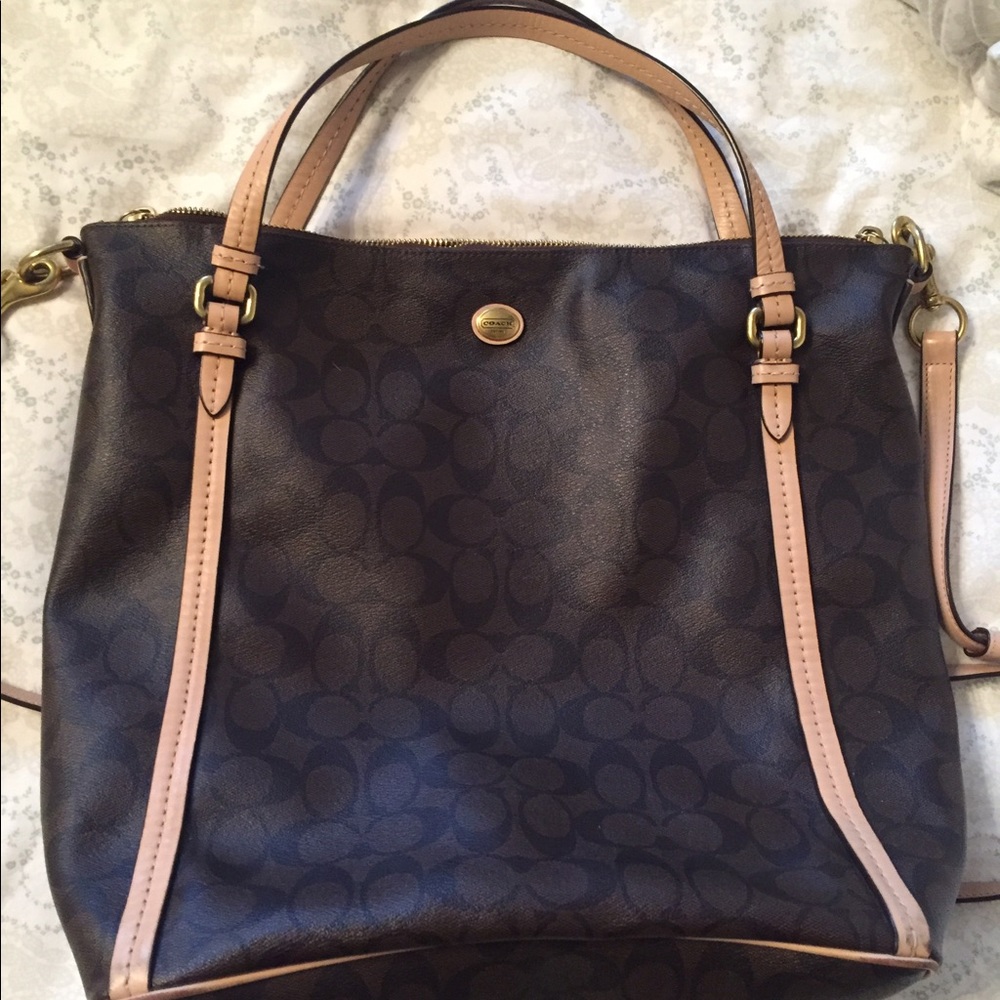 Coach Peyton Signature Tote Crossbody RARE