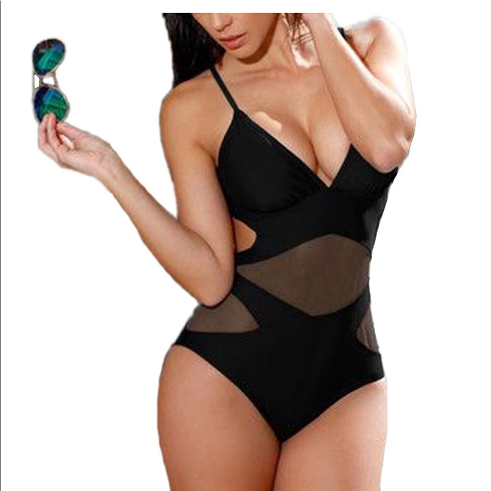 One piece swim suit