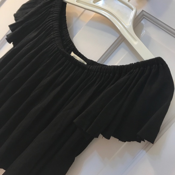 Off the shoulder flowy top - Picture 3 of 6