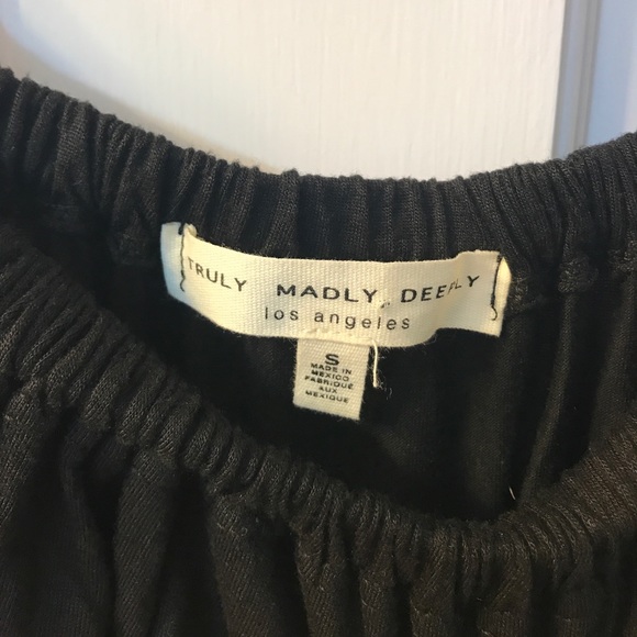 Off the shoulder flowy top - Picture 4 of 6